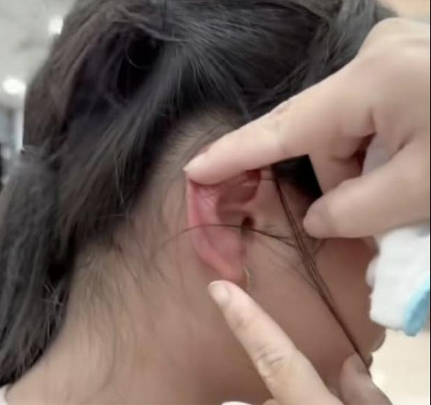 Cách dạy con gây tranh cãi của Lê Dương Bảo Lâm, sự thật phía sau là gì?- Ảnh 1.