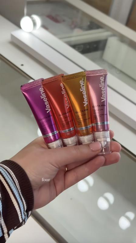 Brand 156 tuổi trình làng son dưỡng màu kiêm serum: Thành phần tuyệt hảo, khiến môi bạn tươi như quả mọng- Ảnh 4.