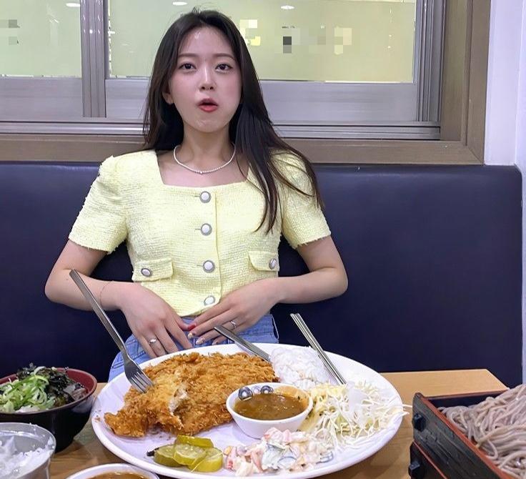 Ngày càng có nhiều người chết vì ung thư dạ dày? Bác sĩ cảnh báo: Đang ăn thấy 4 thứ này KHÁM NGAY còn kịp!- Ảnh 2.