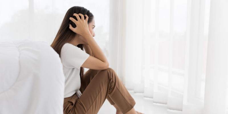 Vì sao nhiều phụ nữ bỗng trầm cảm, lo âu ở tuổi 40? Mối liên hệ với tiền mãn kinh bị bỏ quên- Ảnh 3.