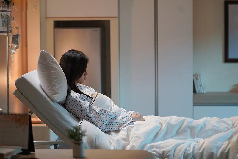 Nữ kế toán cùng lúc mắc giang mai, sùi mào gà dù KHẲNG ĐỊNH 2 năm không làm "chuyện ấy"- Ảnh 1.