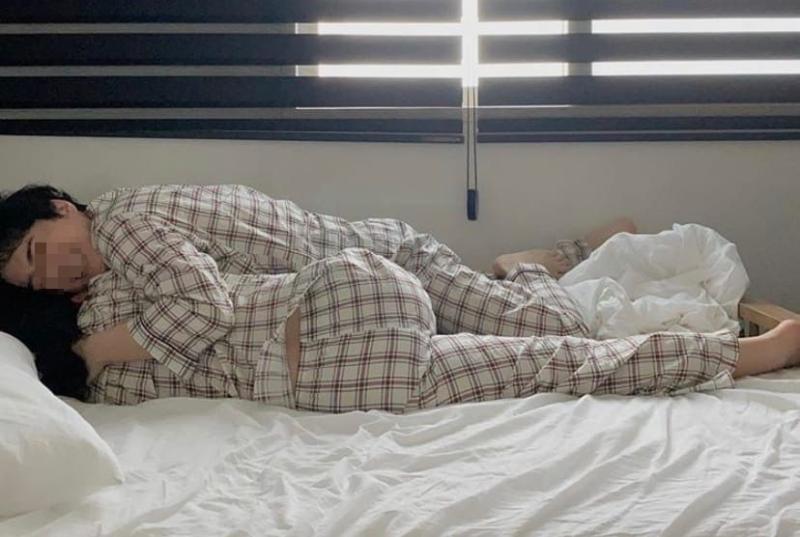 Thiếu nữ đột nhiên co giật, đột quỵ khi làm 