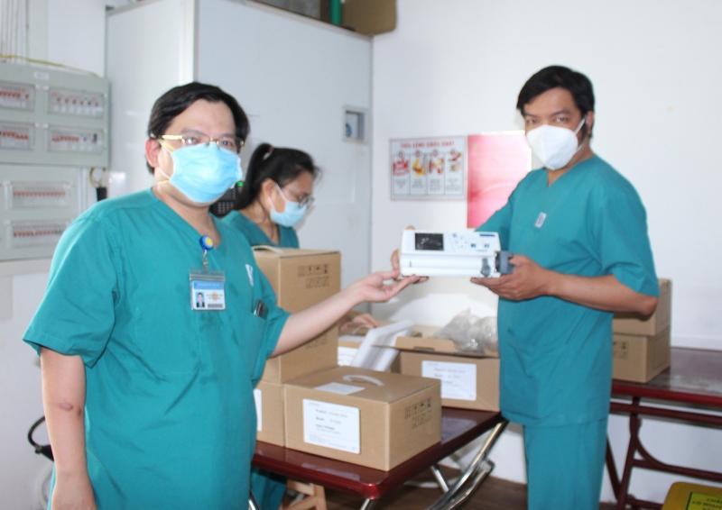 TP.HCM lập 'đội cơ động' đến tận nhà chữa bệnh cho dân- Ảnh 1.