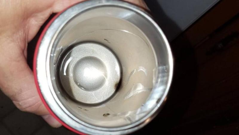 Sốc: Dùng bình giữ nhiệt để uống cà phê nóng, người đàn ông tử vong vì nhiễm độc chì- Ảnh 2.