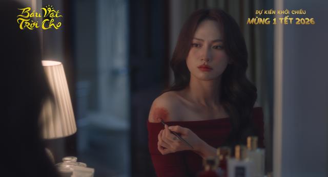 Tết không đi xem phim Việt này phí cả tiền lì xì: Cặp chính trời sinh để yêu nhau, visual phá đảo thế giới ảo- Ảnh 3.