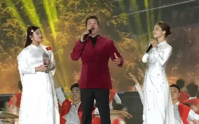 Thượng uý Quân đội đắt show nhất hiện nay: Nữ thần mở màn concert quốc gia, giọng hát càng nghe càng thích- Ảnh 5.