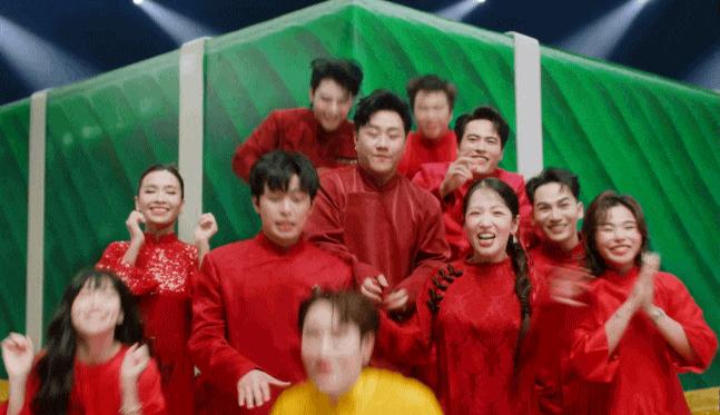 Trúc Nhân lập kỷ lục chưa từng có, rủ cả 68 sao Việt nhảy phụ hoạ cho mình!- Ảnh 4.