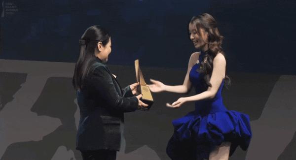 Ca sĩ người Hàn hát tiếng Việt vừa "ẵm" cúp quốc tế: Visual sáng bừng, chung giải với cả loạt siêu sao G-DRAGON, BLACKPINK- Ảnh 3.