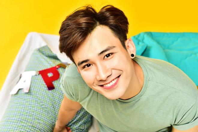 "Hoàng tử lai" Vbiz từng là Ủy viên được cả nước nhớ mặt, 20 năm vẫn đẹp trai sáng ngời- Ảnh 4.