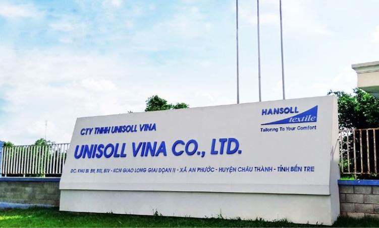 Vĩnh Long thông tin vụ hàng chục công nhân nghi ngộ độc thực phẩm sau bữa trưa- Ảnh 1.