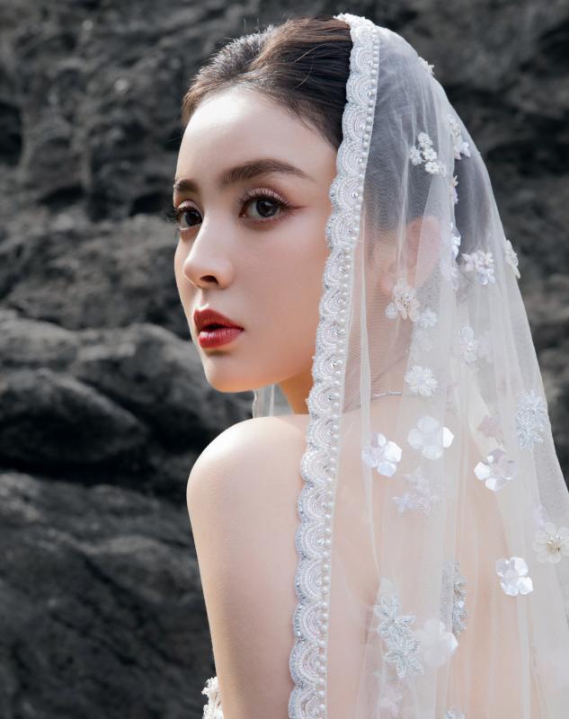 Tuổi băm của Cổ Lực Na Trát khiến vạn cô gái 18 cũng ước ao: Bí quyết trẻ đẹp bền vững theo thời gian đã được tiết lộ- Ảnh 7.