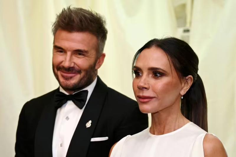 Cuộc nổi loạn của con trai khiến Victoria Beckham đạt kỳ tích 25 năm có 1- Ảnh 1.