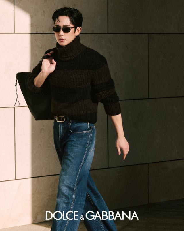 Là đại sứ ngồi hàng đầu fashion show, Jung Hae In vẫn bị cô lập vì là trai châu Á?- Ảnh 9.