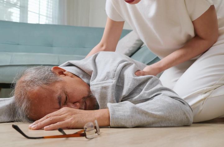 Vì sao buổi sáng dễ xảy ra đột quỵ?- Ảnh 1.