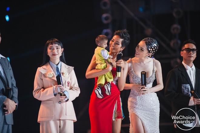 Những khoảnh khắc lịch sử Vbiz không bao giờ có thể lặp lại chỉ có tại WeChoice Awards- Ảnh 3.