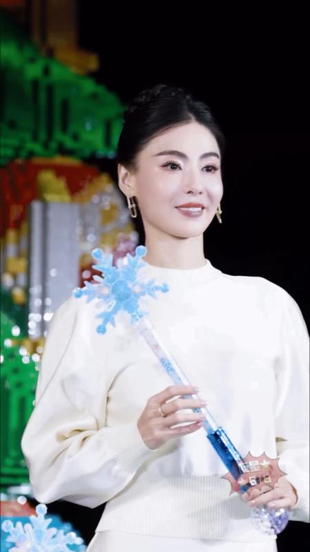Cam thường mới không còn vết tích thẩm mỹ của Trương Bá Chi- Ảnh 5.
