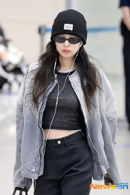 Màn trùng váy chấn động showbiz: Jennie lần này cũng khó thắng!- Ảnh 14.