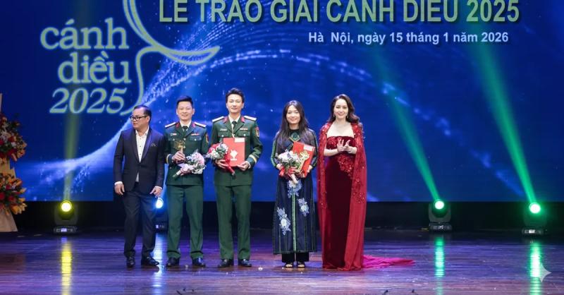 Cánh Diều 2025: Mưa Đỏ và Mang Mẹ Đi Bỏ thắng lớn, 1 phim Việt giờ vàng làm nên bất ngờ- Ảnh 3.