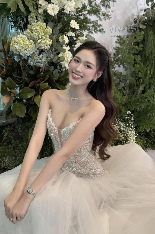 2 Hoa hậu xuất hiện cùng khung hình khiến dân tình dậy sóng, khám phá bí quyết ăn uống dưỡng nhan của các nàng càng thêm ngỡ ngàng- Ảnh 2.