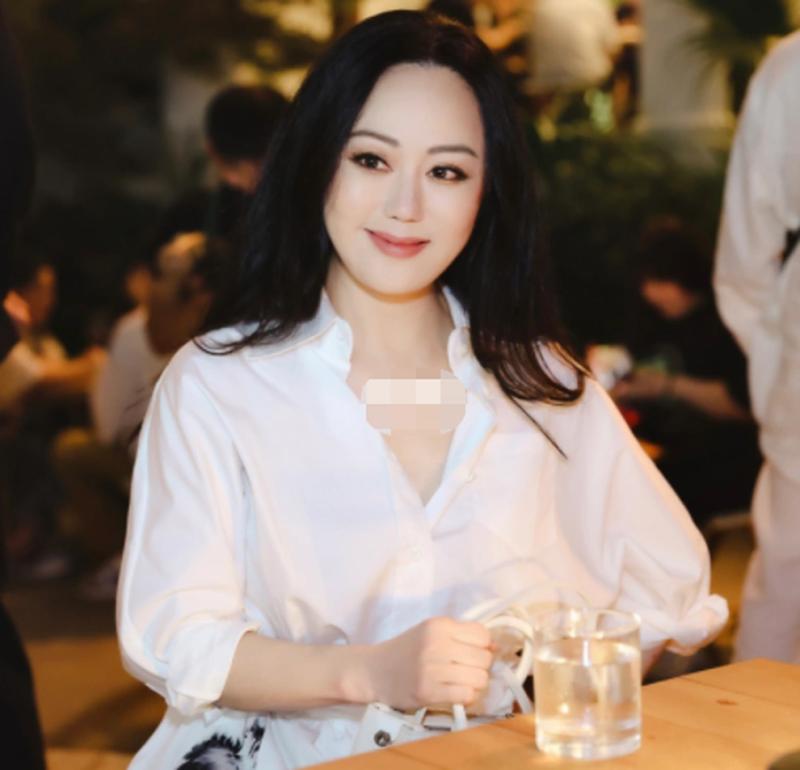 "Đệ nhất hồng nhan họa thủy" 62 tuổi da vẫn căng mịn tràn đầy collagen nhờ chăm uống 3 loại nước dưỡng nhan, rất tốt cho nội tiết- Ảnh 3.