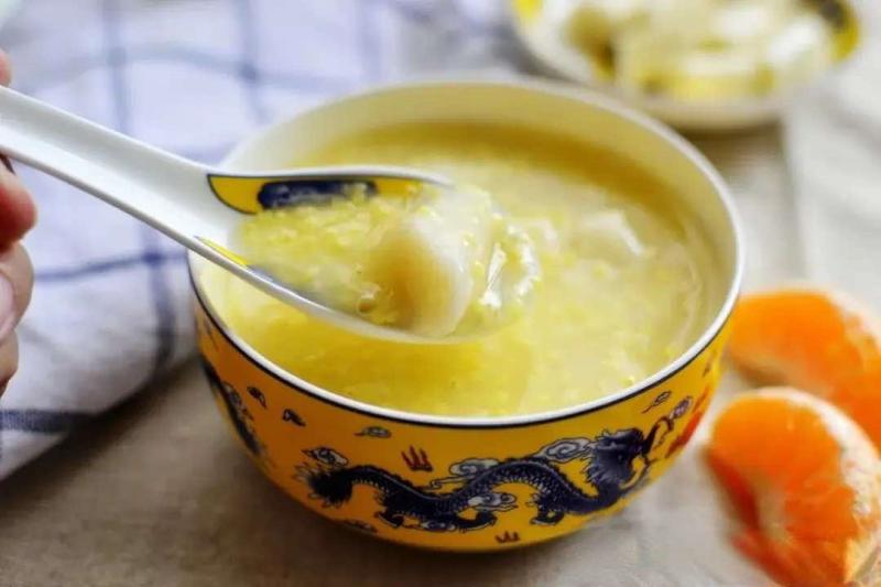 Sau đợt rét đậm, người 40 tuổi trở lên nên ăn 4 món này vào bữa sáng: Tốt cho tim và dạ dày, giúp hệ tiêu hóa khỏe mạnh- Ảnh 7.