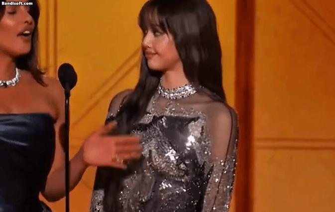 HOT nhất Quả Cầu Vàng 2026: Lisa (BLACKPINK) xuất hiện cạnh 1 nhân vật quyền lực, cả MXH nức nở vì màn tương tác bất ngờ- Ảnh 4.