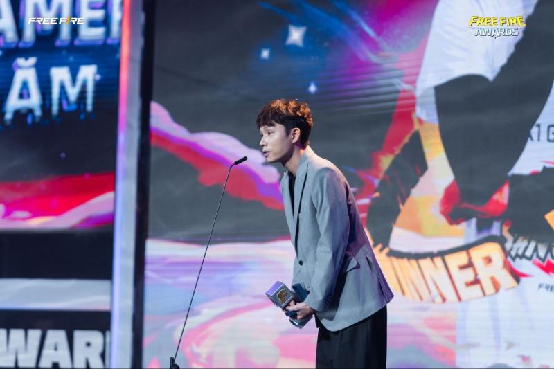 Những khoảnh khắc ấn tượng nhất tại đêm Gala Free Fire Awards 2025- Ảnh 4.