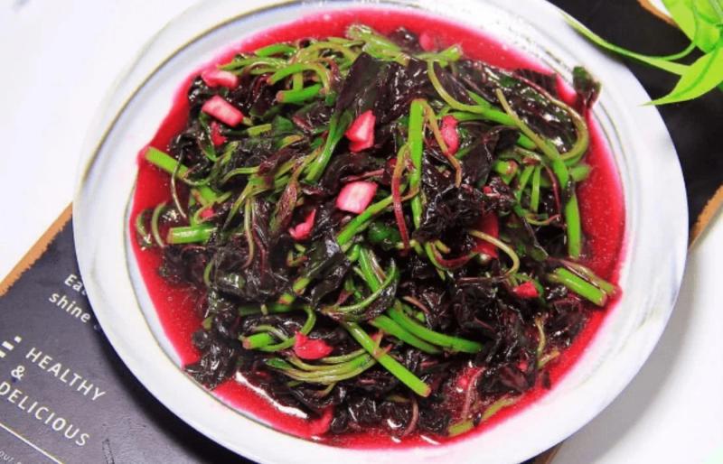 Loại rau nhiều sắt hơn thịt bò, được bán quanh năm ở chợ Việt: Không phải ai cũng biết để ăn- Ảnh 2.
