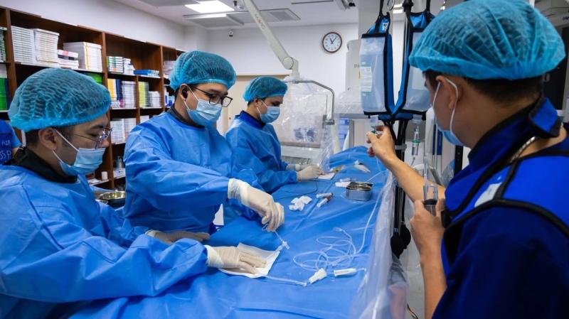 Giao thừa trắng ở nơi không có pháo hoa- Ảnh 2.