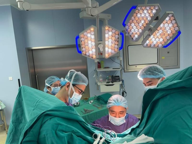 Chẩn đoán thiếu sót, tiêm sai chỉ định khiến nữ bệnh nhân gầy sút 14kg- Ảnh 1.