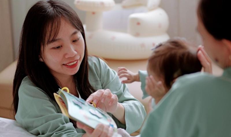 Lá gan của mẹ và phép màu hồi sinh bé gái chưa đầy 1 tuổi, nặng 5,3 kg- Ảnh 1.