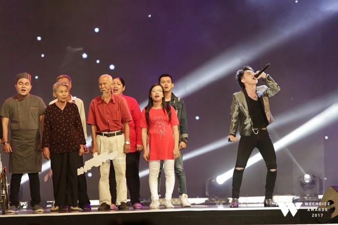 Những khoảnh khắc lịch sử Vbiz không bao giờ có thể lặp lại chỉ có tại WeChoice Awards- Ảnh 2.
