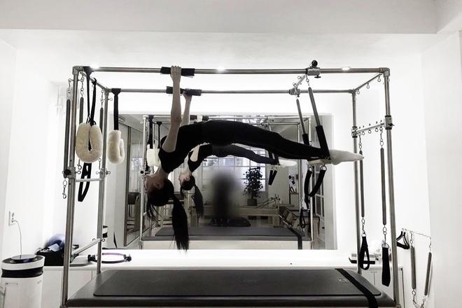 Nữ idol gãy cổ vì tập pilates- Ảnh 11.