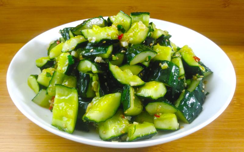 Người phụ nữ 66 tuổi ăn dưa chuột 3 lần một ngày, 3 tháng sau đi khám, bác sĩ bất ngờ khi xem kết quả- Ảnh 1.