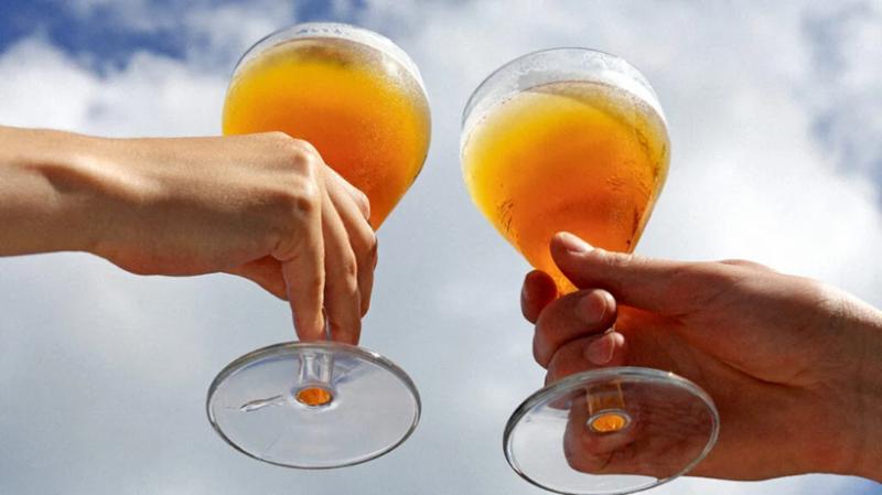 8 lợi ích sức khỏe của bia mà người chạy bộ nên biết- Ảnh 1.