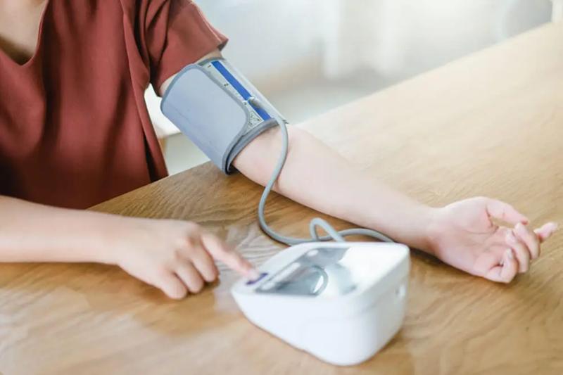 18 tuổi đã suy thận giai đoạn cuối, nữ sinh bật khóc: 