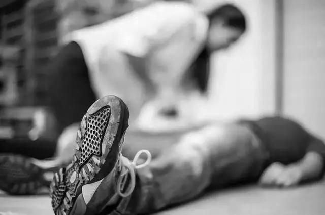 Người đàn ông 52 tuổi tử vong dù ngày nào cũng chạy bộ 5km, bác sĩ chỉ ra 3 lỗi nhiều người mắc- Ảnh 1.