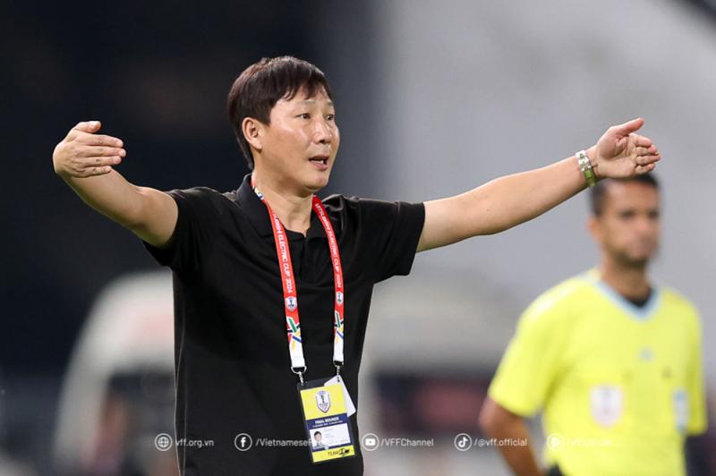 Vì sao HLV Kim Sang-sik thành công ở Việt Nam?- Ảnh 1.
