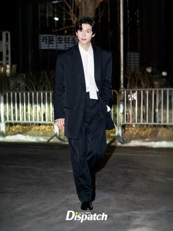 Kim Seon Ho siêu cấp đẹp trai, Lee Young Ae - Moon Ga Young sang ngút ngàn tại event của Bottega- Ảnh 13.