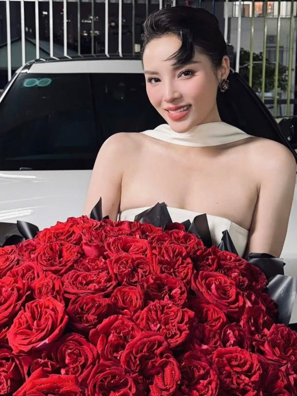 Thứ đồ giả hội con gái rất mê, nhưng với Kỳ Duyên lại là kiếp nạn- Ảnh 2.