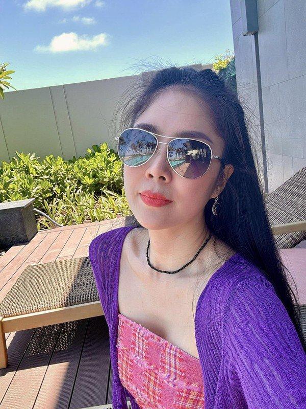 Lê Phương tuổi 40 da căng bóng khiến chồng không ngừng cưng nựng: Có 3 mẹo giữ collagen đáng học hỏi, chị em tuổi trung niên chống già đã thử chưa?- Ảnh 5.