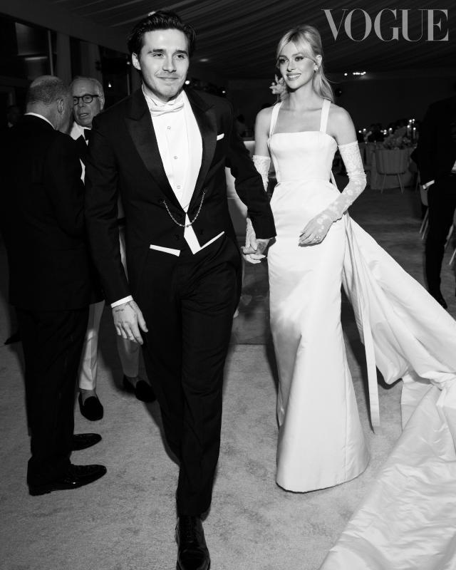 Chiếc váy cưới "vò nát" gia đình Beckham: Mẹ chồng và nàng dâu, ai mới là người tâm cơ?- Ảnh 4.