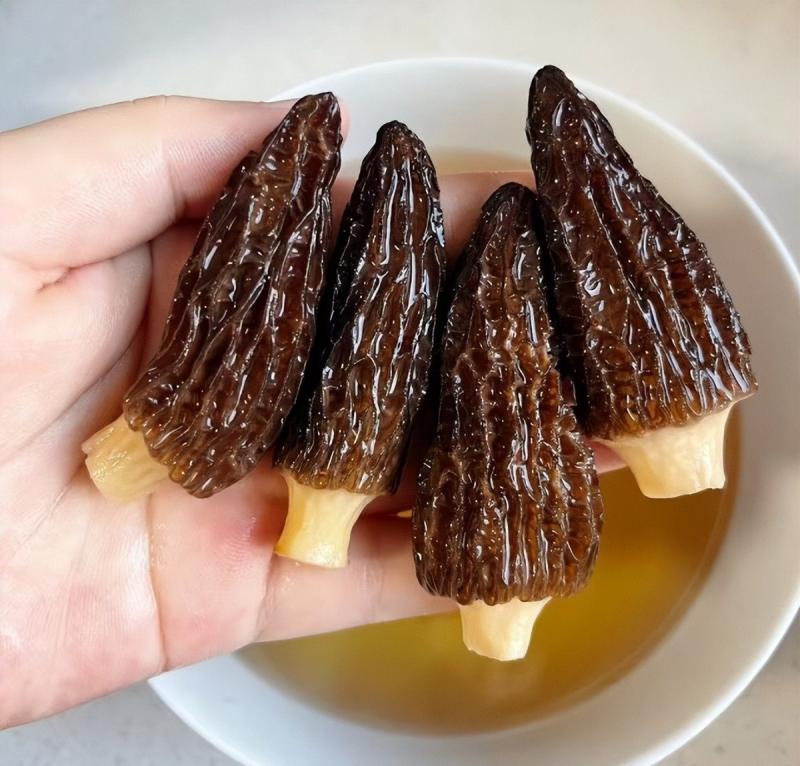 Loại cây dại mọc um tùm ở Việt Nam, "trời Tây" bán giá 13 triệu đồng/kg vẫn có người rút hầu bao- Ảnh 2.
