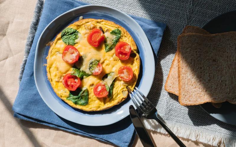 Bác sĩ tim mạch chỉ ra 8 lầm tưởng về cholesterol: TOP 1 "Tôi gầy nên tôi sẽ không bị mỡ máu cao"- Ảnh 2.