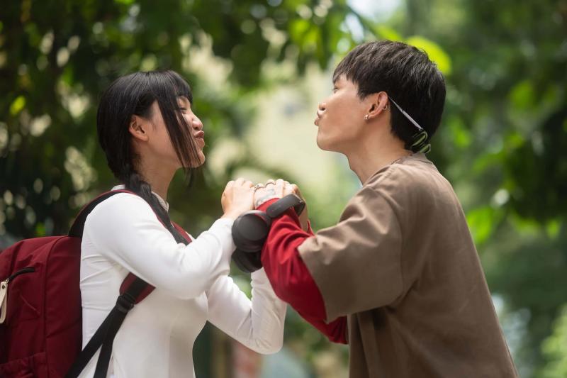 Mỹ nhân 18 tuổi bị cả MXH tấn công vì thân mật với Anh Tú Atus, thái độ của Diệu Nhi mới đáng bàn- Ảnh 6.