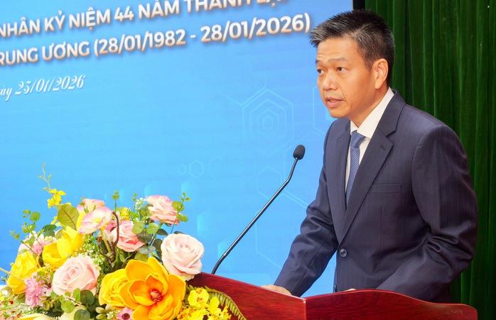 Bệnh lây qua đường tình dục gia tăng, trẻ sơ sinh cũng mắc- Ảnh 1.
