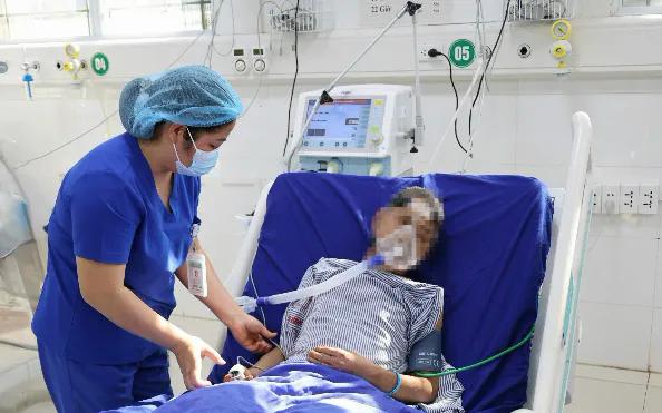 Ngộ độc Paracetamol do dùng thuốc quá liều- Ảnh 1.