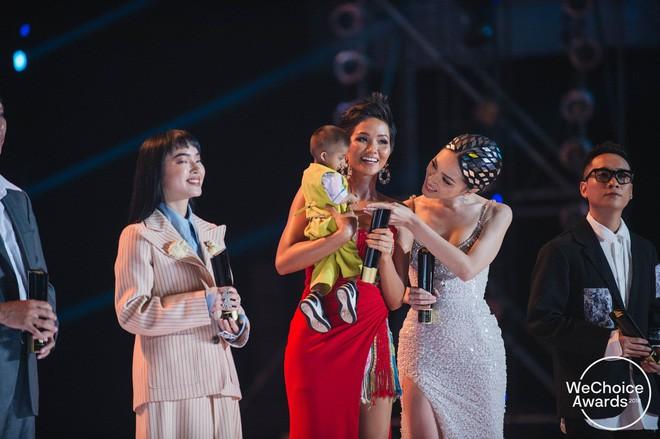 Những khoảnh khắc lịch sử Vbiz không bao giờ có thể lặp lại chỉ có tại WeChoice Awards- Ảnh 4.