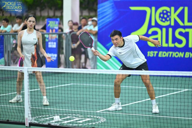 “Các bóng hồng” tỏa sáng tại Pickle Allstars: Khi sắc đẹp bước vào sân đấu pickleball- Ảnh 2.