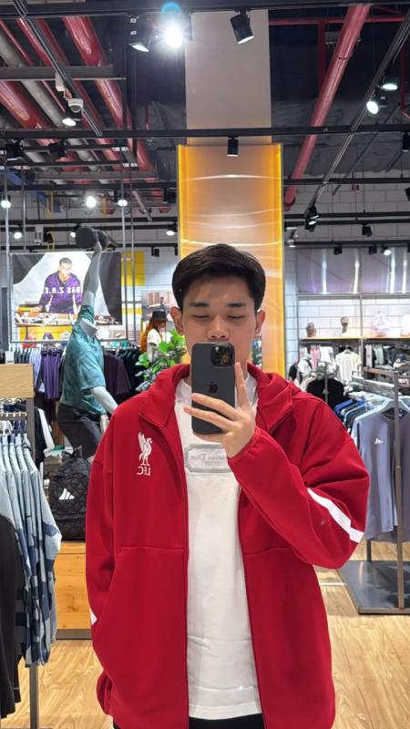 Rời sân cỏ, Đình Bắc có giao diện boy phố trông được phết!- Ảnh 9.